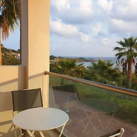 Hotell Chrysalis (adults Only) 3*