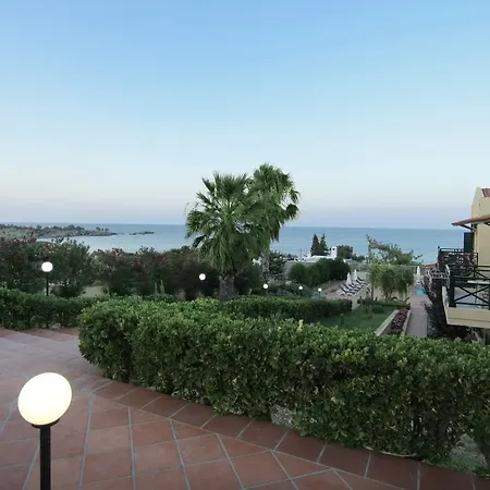 Hotell Chrysalis (adults Only) 3*